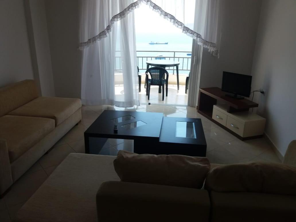 Sunny&Seaview Apartment ซารานเดอ ภายนอก รูปภาพ